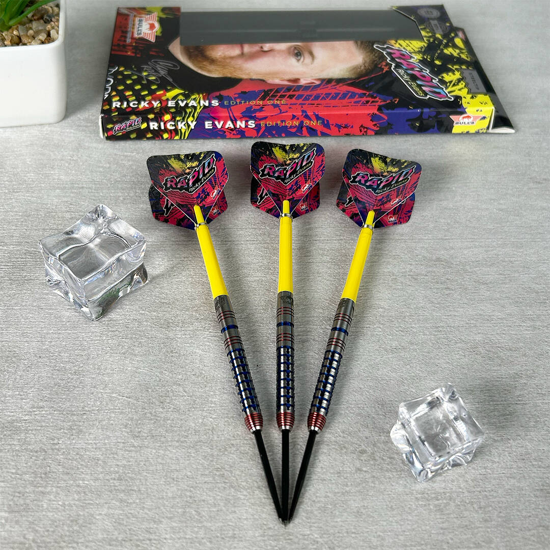 Bull's NL - Ricky Evans - Steeldart Bull's NL - Ricky Evans - Steeldart