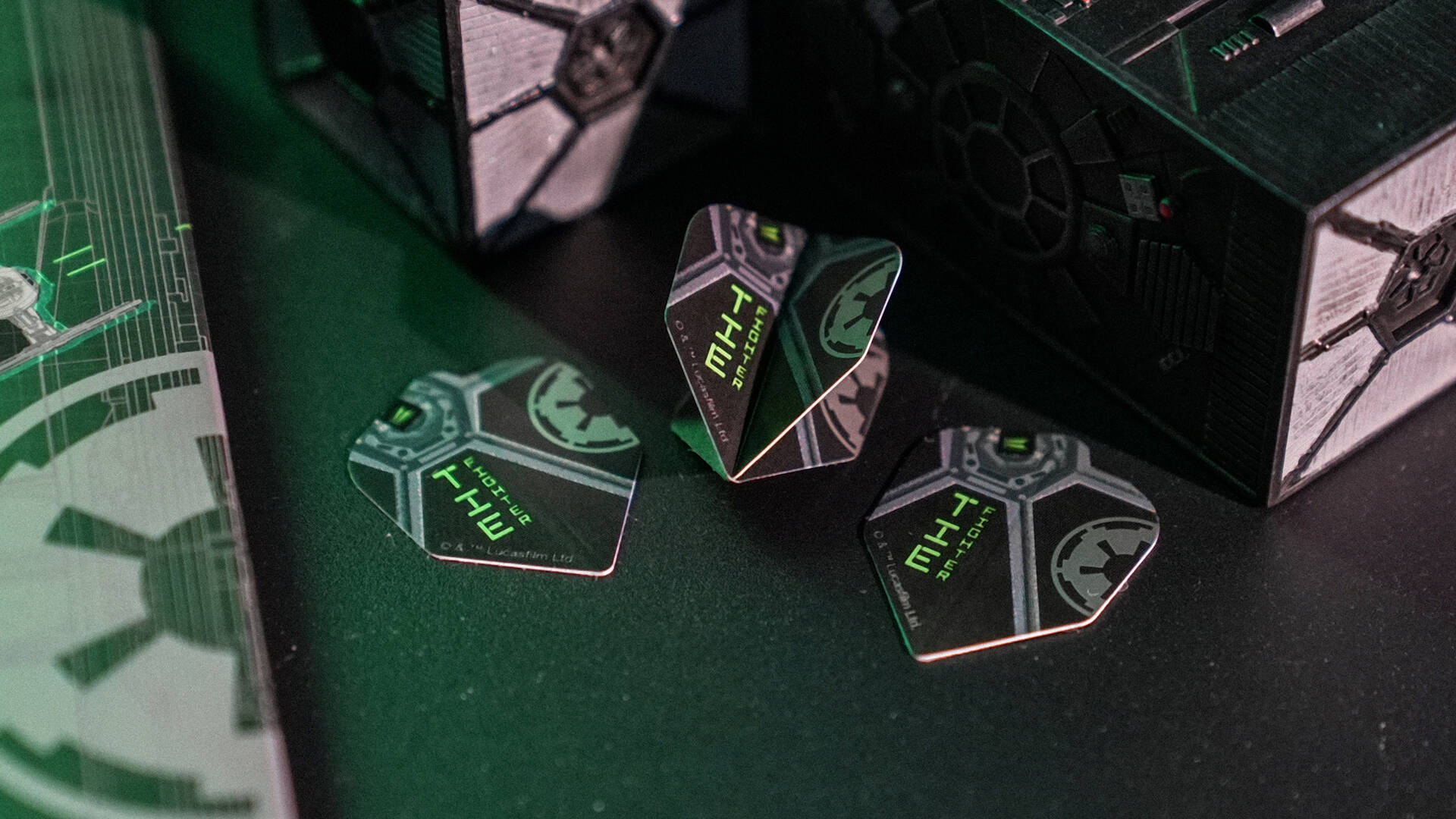 Banner-USP-Target-Starwars-DarkSide-Flights-1920x1080 Banner-USP-Target-Starwars-DarkSide-Flights-1920x1080