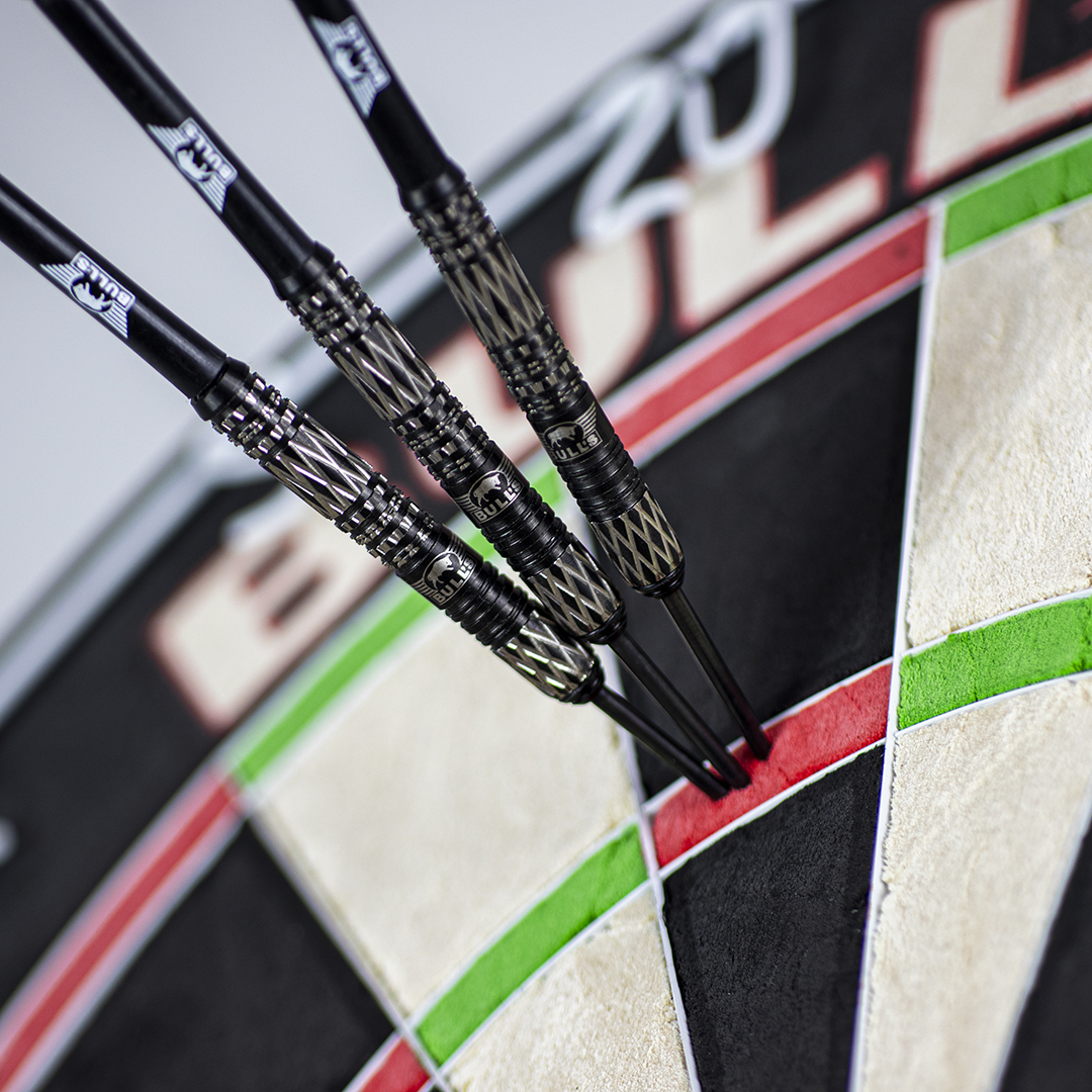 Bull's NL - Luna Phobos - Steeldart Bull's NL - Luna Phobos - Steeldart