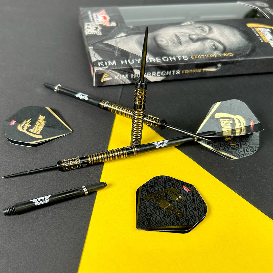 Bull's NL - Kim Huybrechts Black E2 - Steeldart Bull's NL - Kim Huybrechts Black E2 - Steeldart