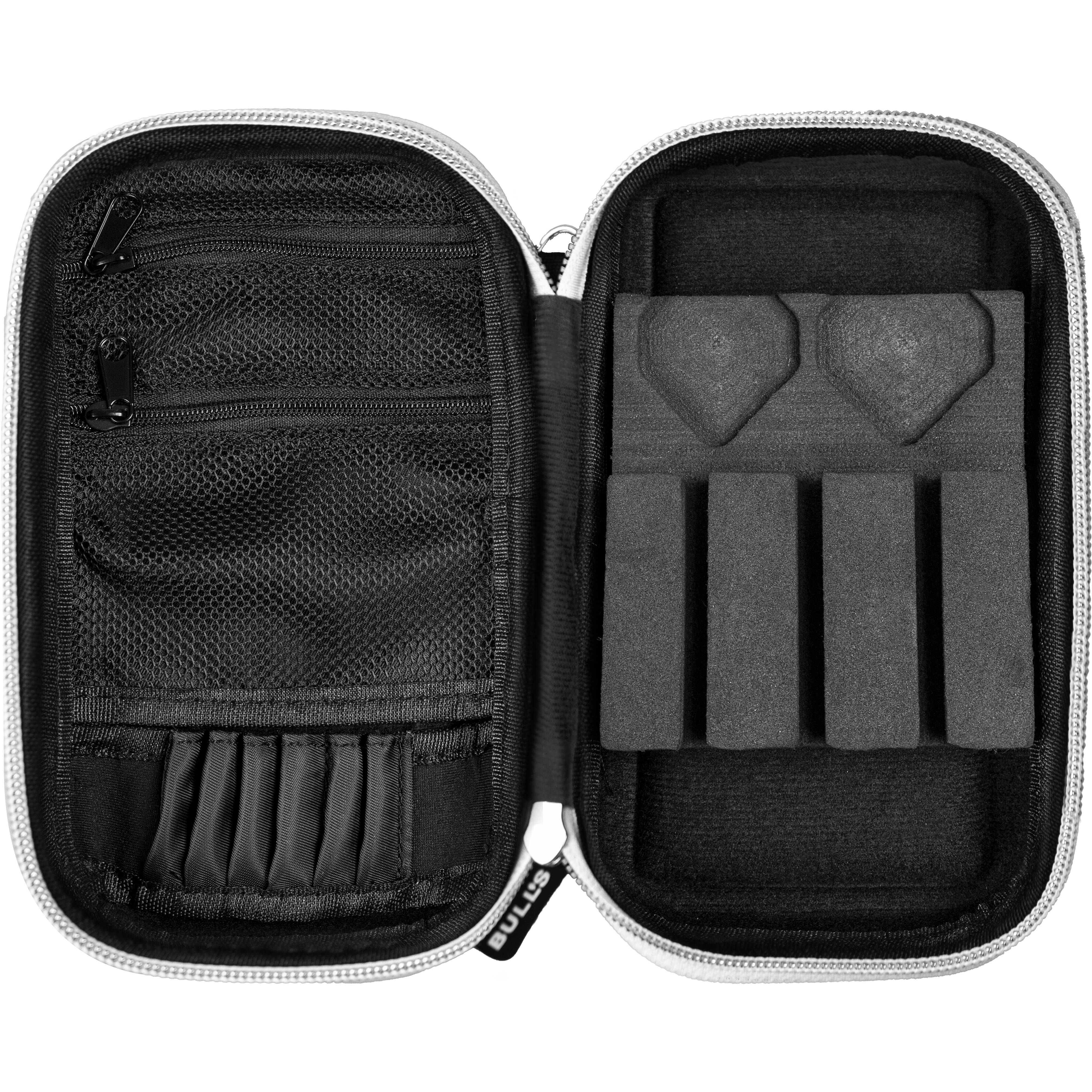 Bull-s-NL-Kim-Huybrechts-Dartcase-Innenansicht Bull's NL - Kim Huybrechts Dartcase