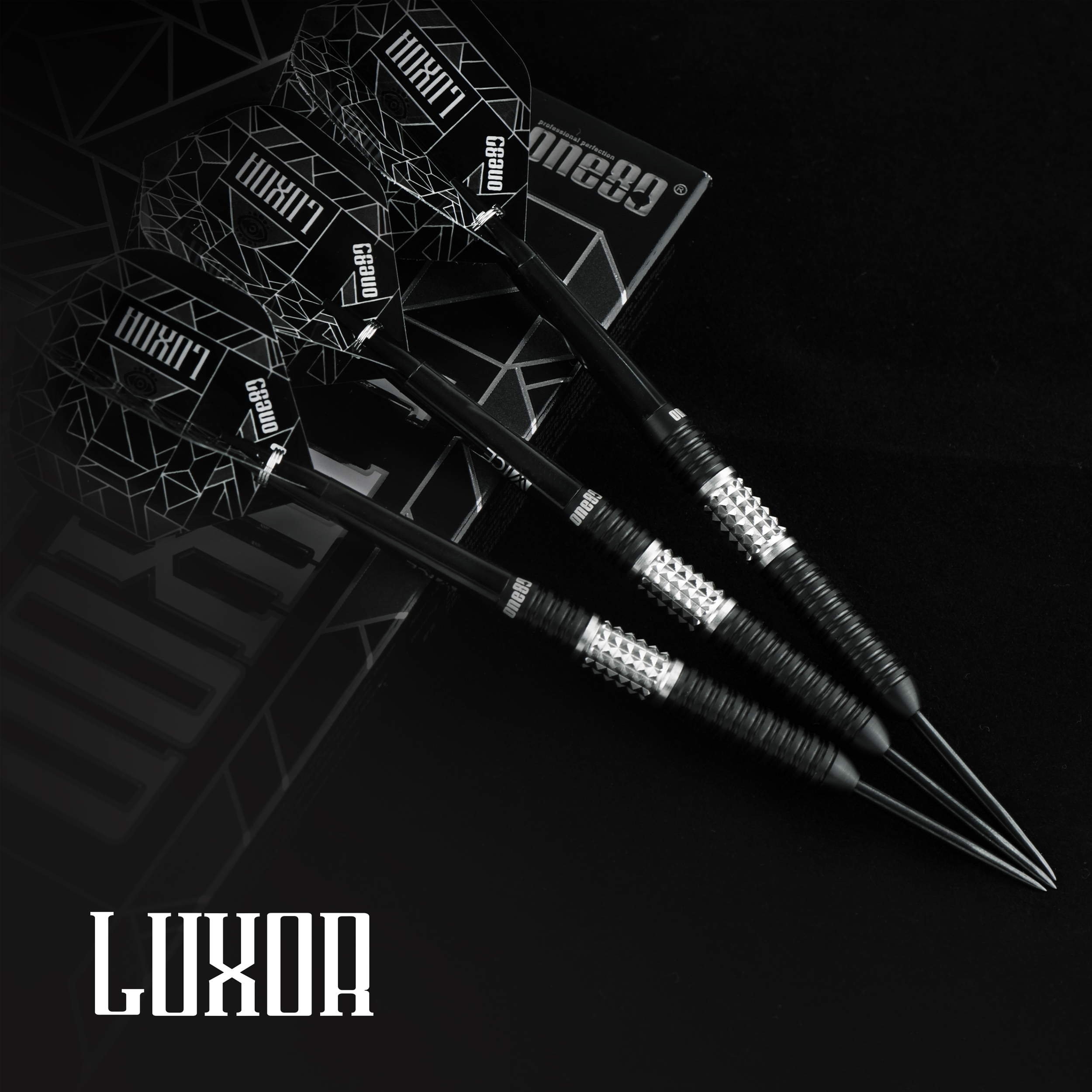 One80 - Luxor II Lota - Steeldart
