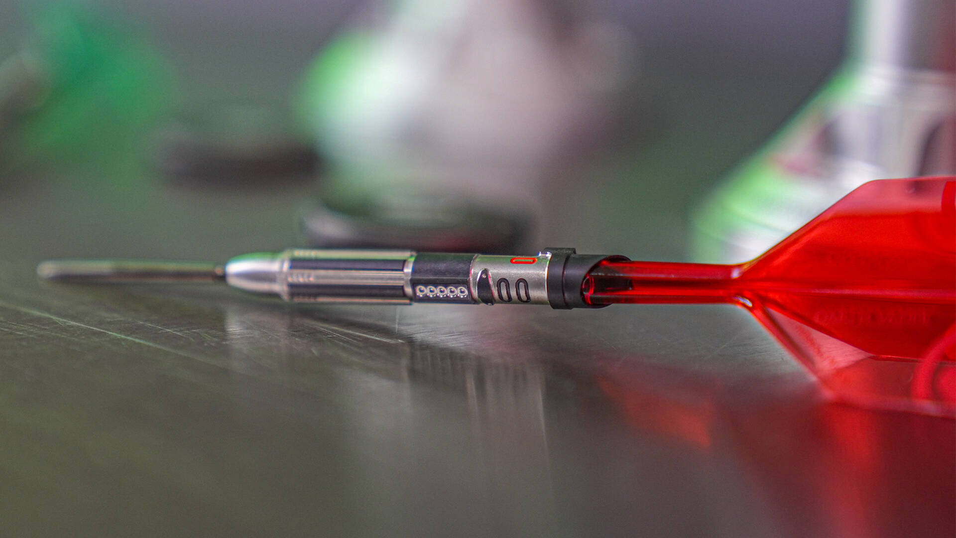 Banner-USP-Target-Starwars-DarkSide-LightSaberSteeldart-1920x1080