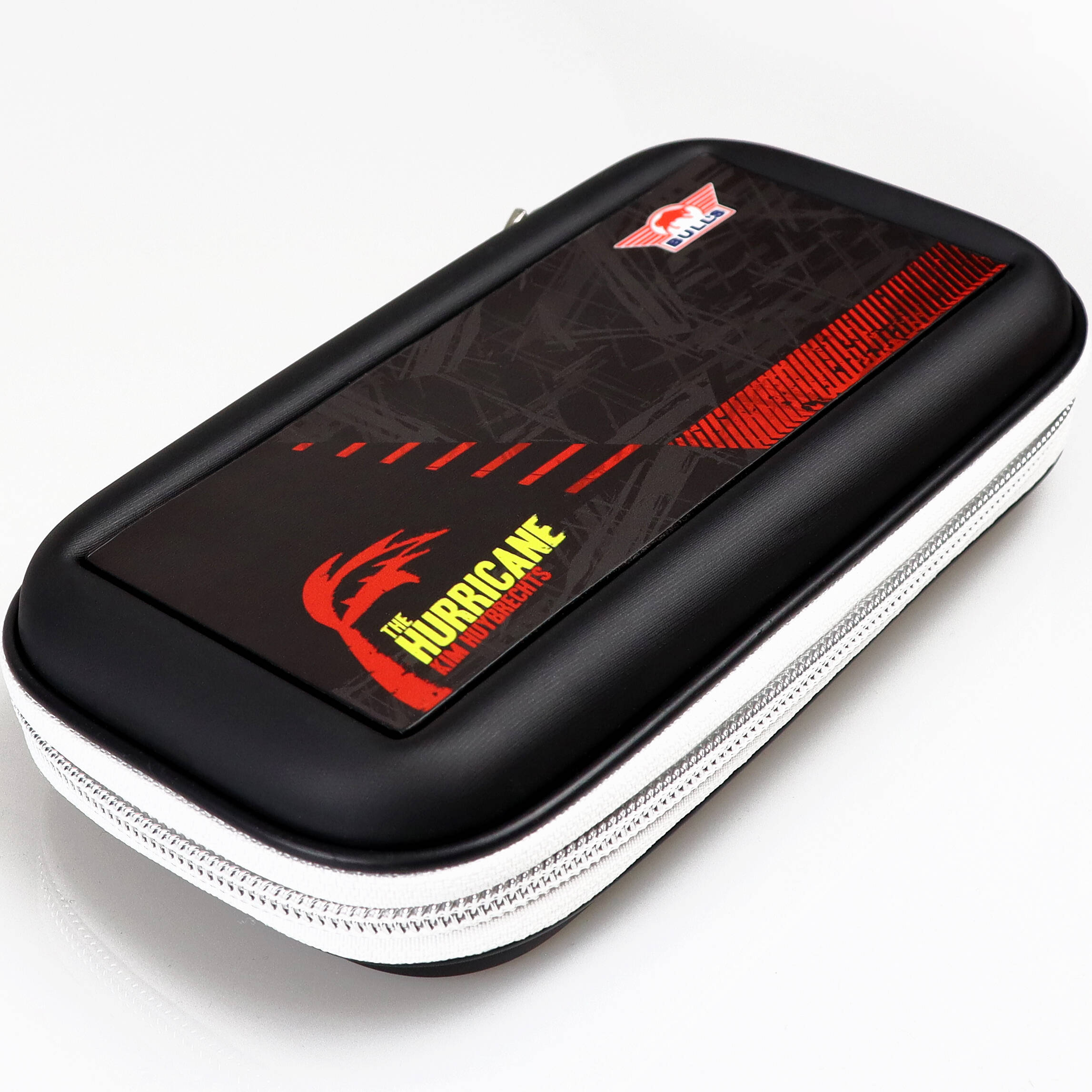 Bull-s-NL-Kim-Huybrechts-Dartcase-Dynamisch Bull's NL - Kim Huybrechts Dartcase