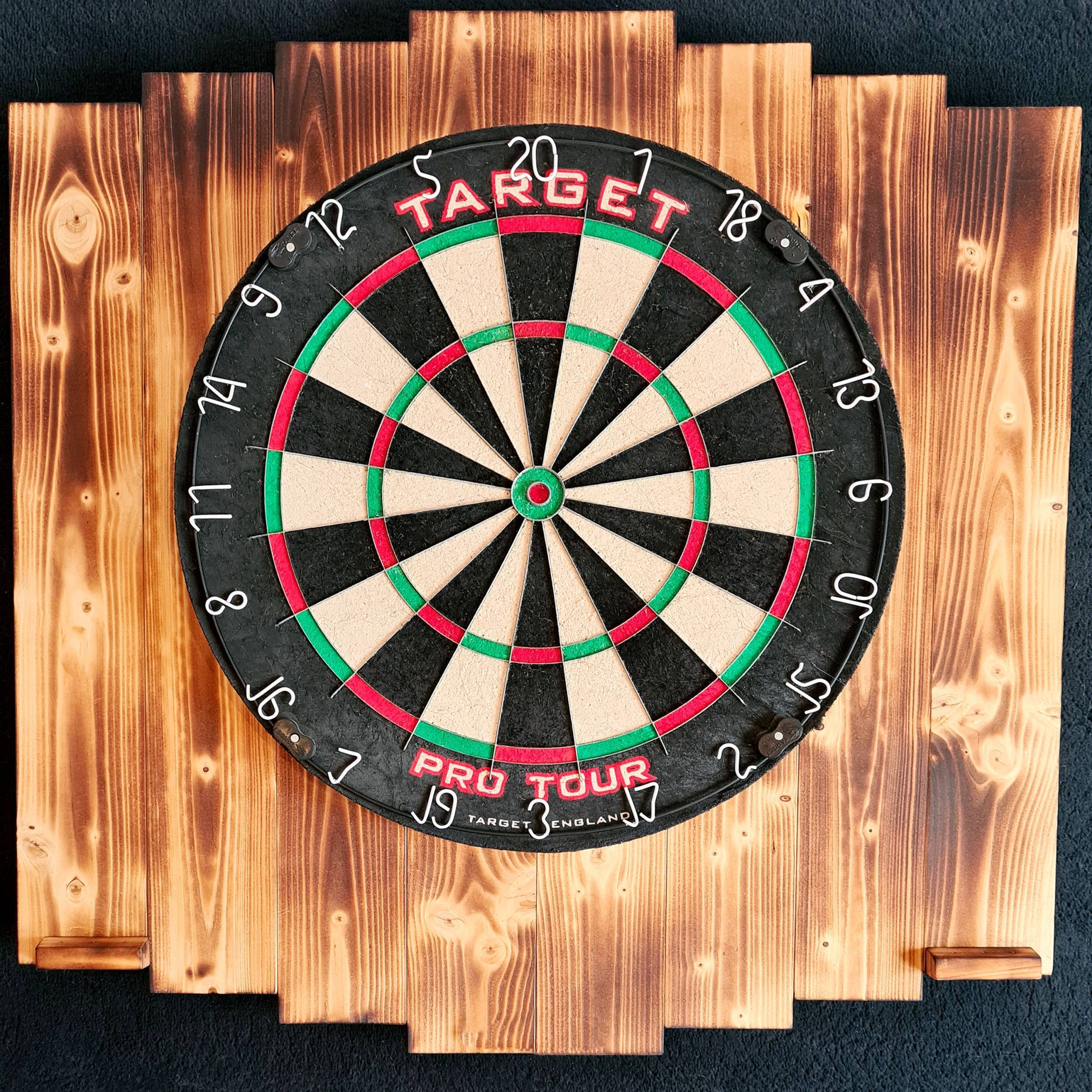 DartSturm-de-Dartboard-Backboard-Holz-mit-Board DartSturm - Dartboard Backboard Holz