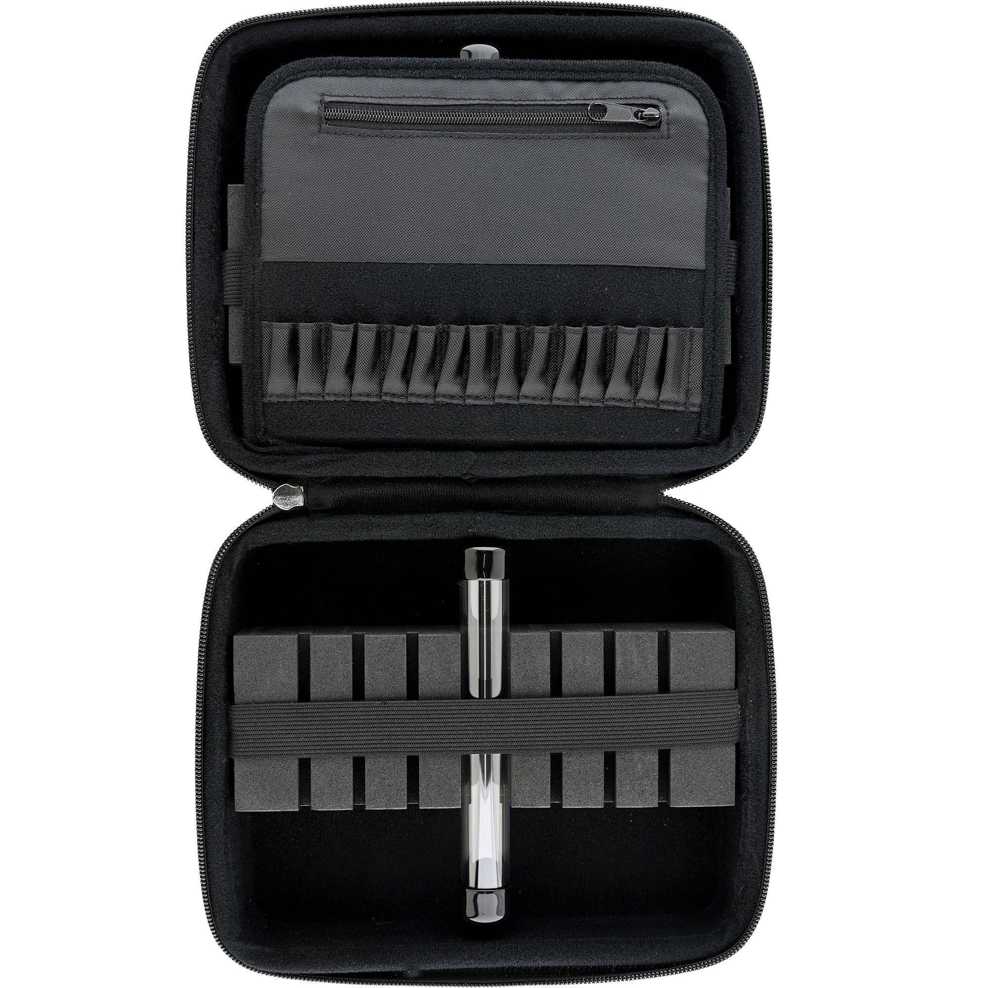 Mission-Freedom-Luxus-Dartkoffer-Union-Jack-Innenansicht-unten Mission - Freedom Luxus Dartkoffer Union Jack