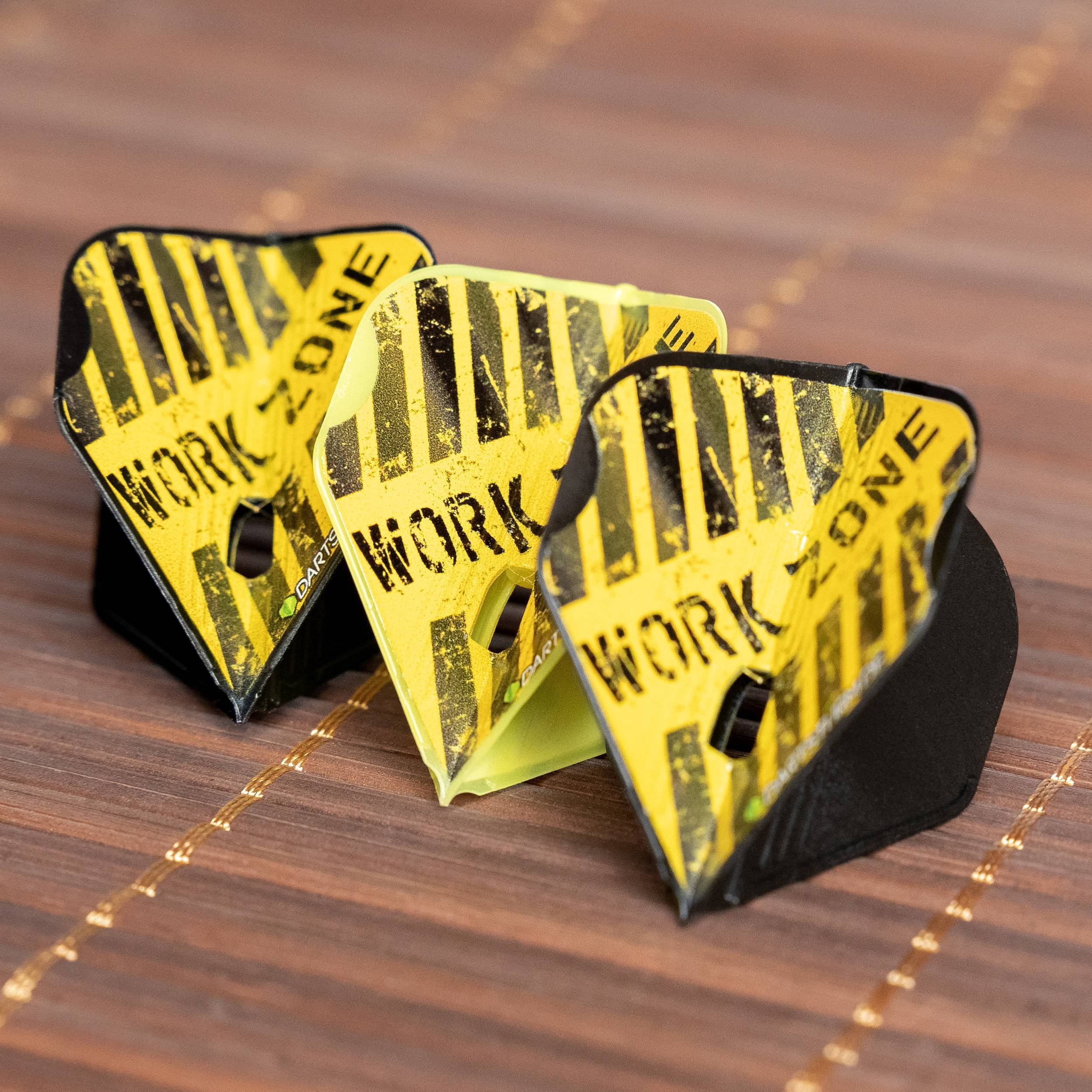 L-Style-Champagne-Flight-Kami-Work-Zone-Standard-Echtfoto L-Style - Champagne Flight Kami - Work Zone - Standard